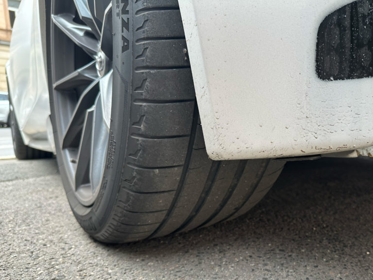 Nowe modele opon letnich na rok 2024: czy można połączyć niskie opory toczenia i dobre prowadzenie?