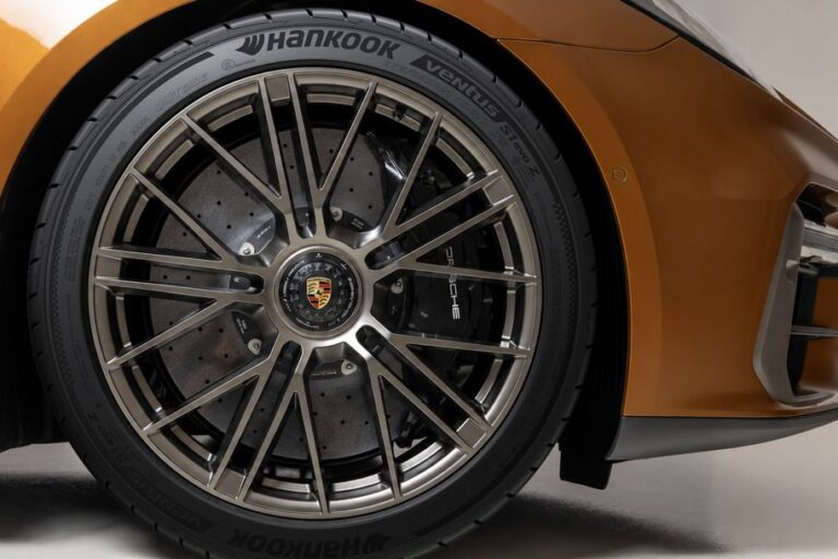 Hankook Ventus S1 evo Z teraz wyposaża pełną gamę 19-21 cali dla nowego Porsche Panamera
