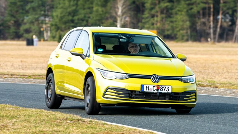 Test opon Auto Express 2026: 205/55 R16 — opony całoroczne