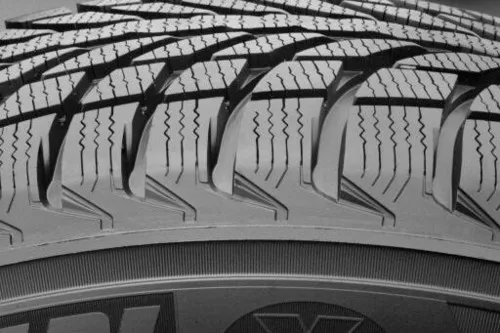 Michelin Latitude Alpin LA2 Miniatura 512x341